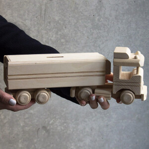 Holz-Truck als Sparbüchse, Holzspielzeug,...