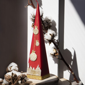 Pyramidenkerze mit 33 cm Höhe, Adventskerze mit...
