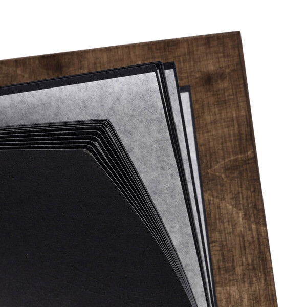 Holzbuch mit 25 schwarz, geprägte Kartonseiten