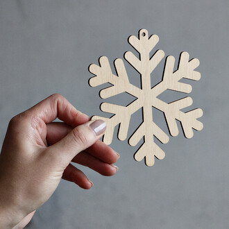 Schneeflocke 12 x 12 cm aus Holz Christbaumanhänger