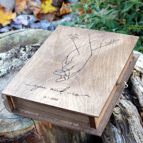 Buch aus Holz Bilder Buchschatulle 24 x 19 x 8 cm