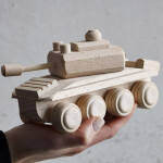 Holzpanzer, Kinderspielzeug Panzer aus Holz 21 x 10 x 8 cm