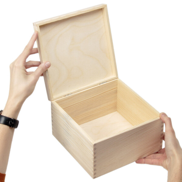 Geschenkbox 20 x 20 x 12 cm Holzbox