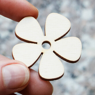 10 Stück Holzblume Blume 4 x 4 cm Kleeblatt Holz Gänseblume