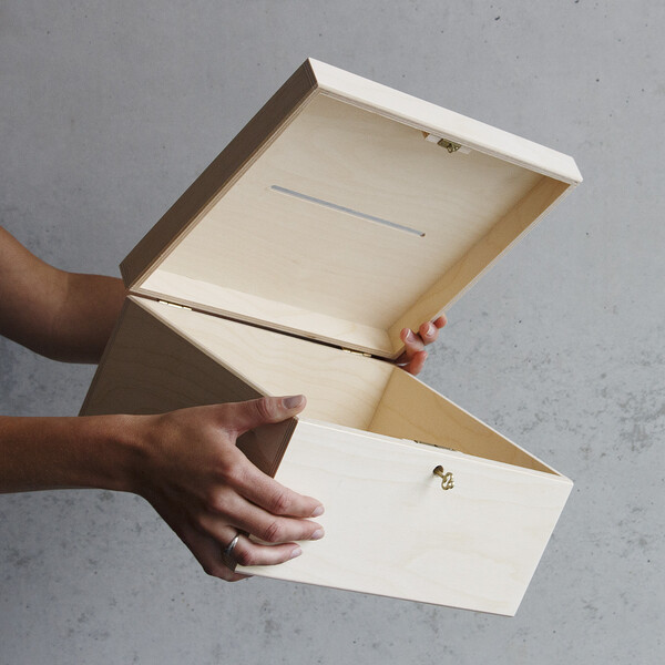 Kartenbox aus Holz 7,5 Liter als Spendenbox Aktionsbox und Geldgeschenkekiste