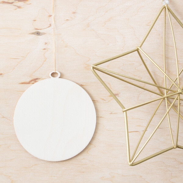 Holz Weihnachtskugel  8 cm