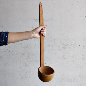 Schöpfkelle 500 ml aus Kirsch Holz Schöpflöffel Ø 110 mm, Schöpfer mit 50 cm Stiellänge