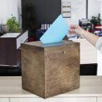 Briefbox in Eiche Dunkel, Wahlurne 17 Liter aus Holz, 25 × 29 × 30 cm
