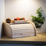 Brotkasten mit Roll-Deckel aus Holz, Brotbox