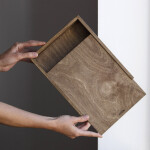 Holz Geschenkkiste Fotobox Eiche Dunkel Sammelbox 2,4 Liter Holzkiste 21 x 28 x 6 cm